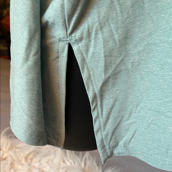 Old Navy Active Racerback - Picture 5 of 5